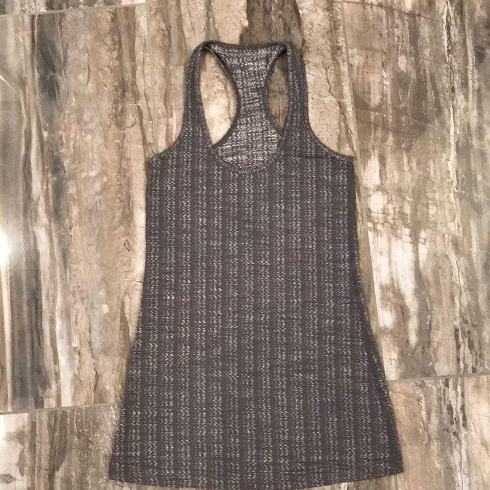Lulu lemon gray racer back  tank xs like new